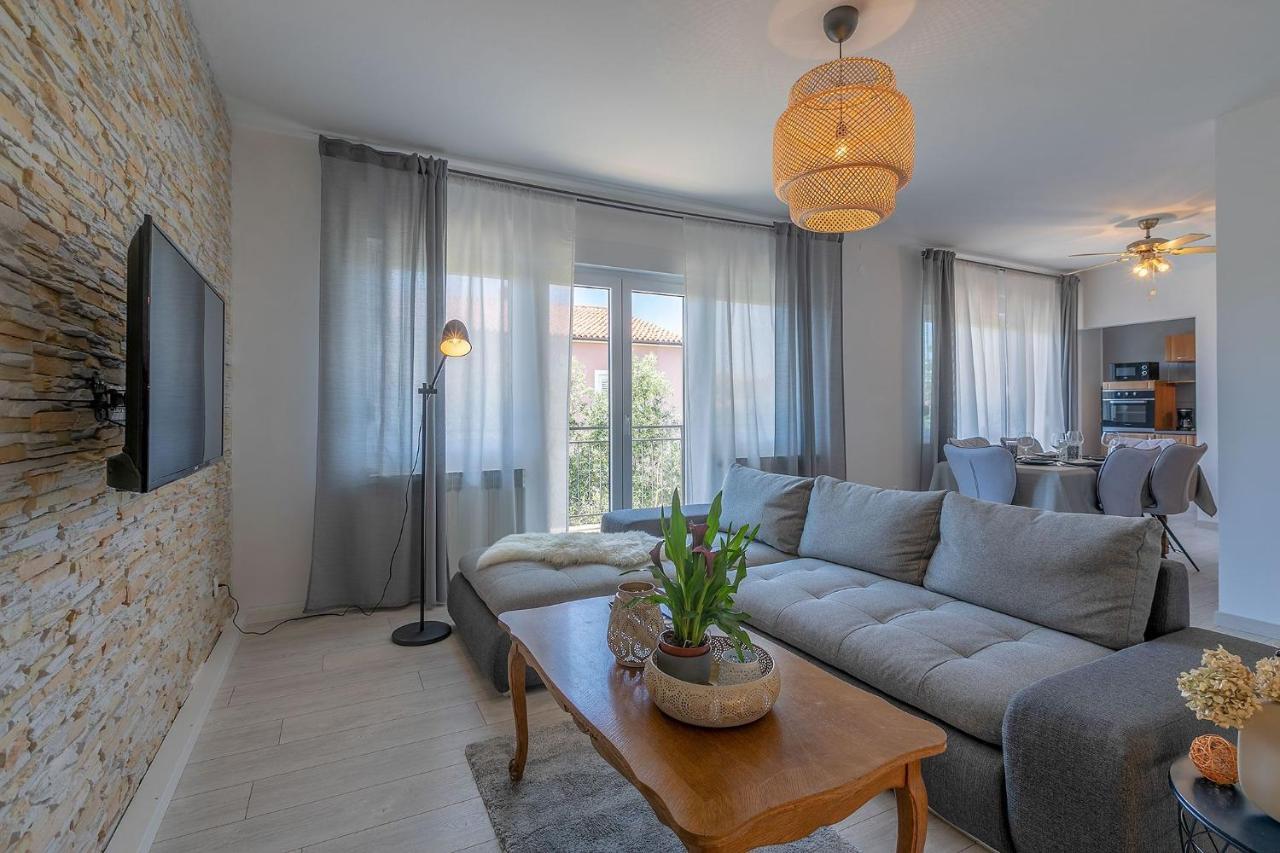 Premium 100M2 Sea View Apartment Ližnjan Εξωτερικό φωτογραφία