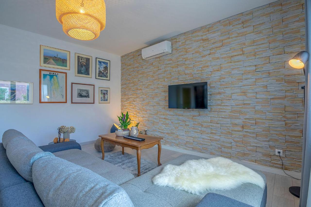 Premium 100M2 Sea View Apartment Ližnjan Εξωτερικό φωτογραφία