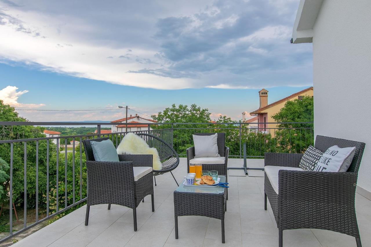 Premium 100M2 Sea View Apartment Ližnjan Εξωτερικό φωτογραφία